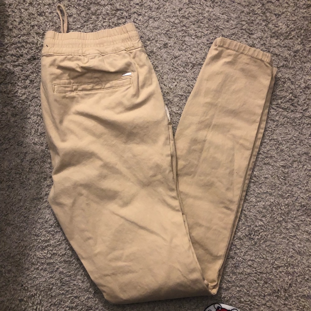 PacSun size medium jogger. Tan/cream color.